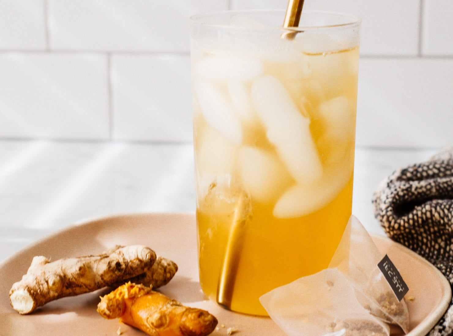 Friday Fuel: Iced Ginger Immunity & Beauty Tonic
